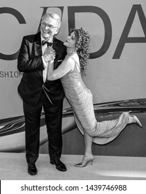 New York, NY - June 03, 2019: Bob Mackie And Bernadette Peters Attend 2019 CFDA Fashion Awards At Brooklyn Museum