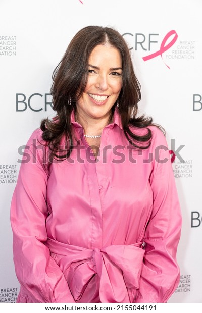 New York, NY -
May 10, 2022: Ann Caruso attends Breast Cancer Research Foundation
pink party at The
Glasshouse