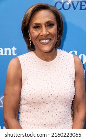 New York, NY - May 23, 2022: Robin Roberts Attends Covenant House Night Of Covenant Stars Gala At Chelsea Industrial