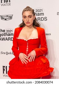 New York, NY - November 29, 2021: Rachel Sennott Attends The 2021 Gotham Awards At Cipriani Wall Street