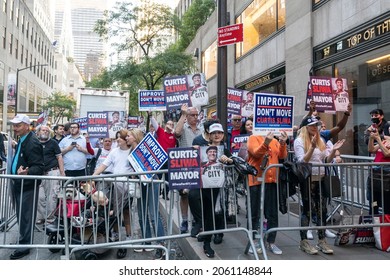 New York, NY - October 20, 2021: Supporters Of Republican Candidate Curtis Sliwa Hold Rally Outside Of NBC Studios Before General Election Debates