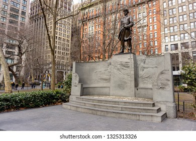 New York, NY / United States - Feb. 27, 2019: Landscape View Of Admiral David Glasgow Farragut Monument Located In Madison Square Park