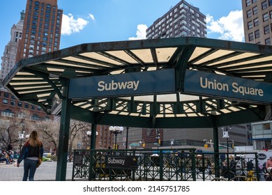 New York, NY, USA - 04-01-2022: Subway Entrance In Union Square New York City