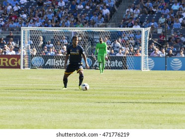 New York, NY USA - August 20, 2016: Giovani Dos Santos (10) Of LA Galaxy Controls Ball During MLS Match Against NYC FC On Yankees Stadium