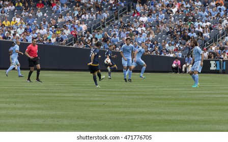 New York, NY USA - August 20, 2016: Robbie Keane (7) Of LA Galaxy Controls Ball During MLS Match Against NYC FC On Yankees Stadium