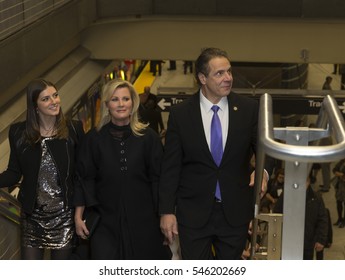 New York, NY USA - December 31, 2016: Sandra Lee And Governor Andrew Cuomo Attend 2nd Avenue Subway Celebration At 72nd Street Station In Manhattan