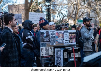 New York Ny Usa February 11 Stock Photo 2122416416 | Shutterstock