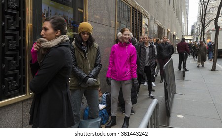 New York, NY USA - February 23, 2016: Dancers Line Up Outside Radio City Music Hall For Rockette Auditions In Rockettes New York Spectacular