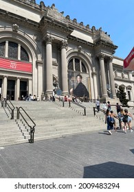 New York, NY  USA - July 16, 2021: New York City, New Yorkers Outside Metropolitan Museum Of Art During Last Weeks Of Covid-19 Pandemic Restrictions