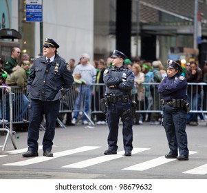 4,600 New York City Police Department Images, Stock Photos & Vectors ...