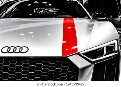New York, NY, USA – March 31, 2018: Audi R8 On Display At The New York International Auto Show.