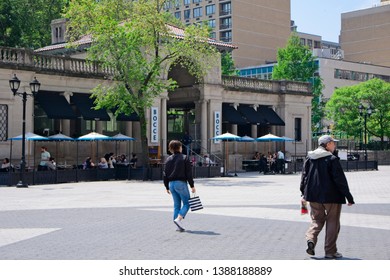 New York, NY, USA - May 3, 2019: An Outdoor Cafe Having Bocce Courts Along The North Side Of Union Square