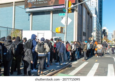 New York, NY, USA - November 19, 2021: Thousands Line Up For Day 1 Of The Three Day Anime NYC Convention At The Javits Center