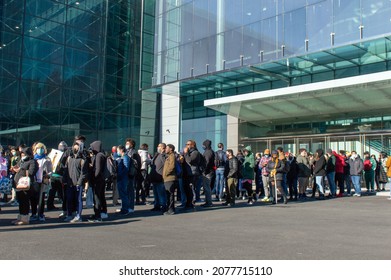 New York, NY, USA - November 19, 2021: Thousands Line Up For Day 1 Of The Three Day Anime NYC Convention At The Javits Center