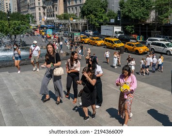 New York NY USA-August 25, 2022 Hordes Of Visitors Outside The Metropolitan Museum Of Art In New York