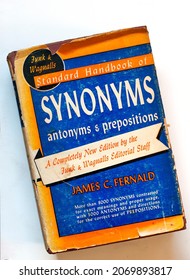 New York NY USA-November 3, 2021 A 1947 Edition Of Funk  Wagnalls ÒStandard Handbook Of Synonyms, Antonyms And PrepositionsÓ, By James C. Fernald With Credit To The Funk  Wagnalls Editorial Staff