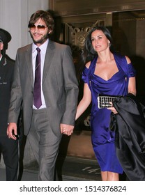 NEW YORK, NY/UNITED STATES - MAY 15 2007: Demi Moore And Ashton Kutcher Are Seen On May 15, 2007 In New York City.