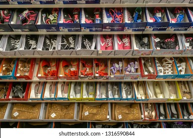Payless Shoes Images, Stock Photos 