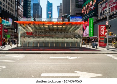 New York NY/USA-March 15, 2020 The Empty TKTS Booth In Times Square Is Closed As Broadway Is Shut Down Due To The Social Distancing Imposed By The COVID-19 Pandemic