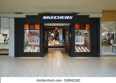 skechers in queens center mall