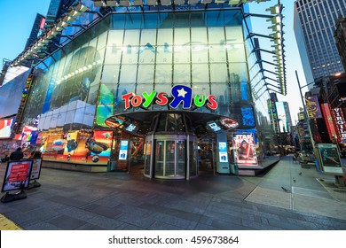 New York Oct 31 Toys R Stock Photo Shutterstock