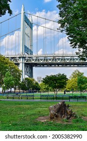 New York Park - Astoria Park Bridge 