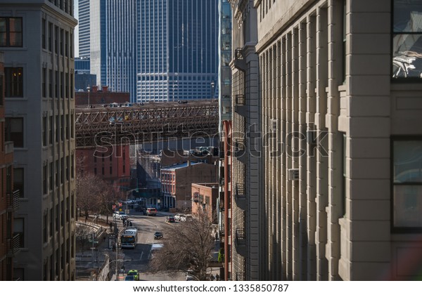 New York street\
view
