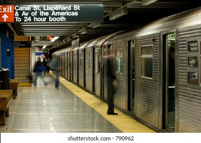 New York subway, Canal street station