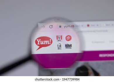 Yum Brands Images Stock Photos Vectors Shutterstock