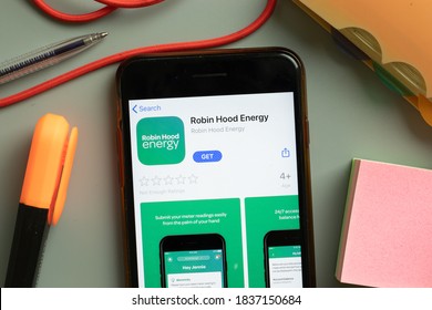 New York, USA - 29 September 2020: Robin Hood Energy Mobile App Logo On Phone Screen Close Up, Illustrative Editorial.