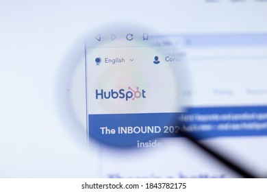 New York, USA - 29 September 2020: HubSpot company website with logo close up, Illustrative Editorial.