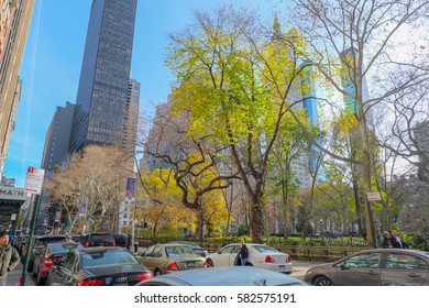 New York, USA: December 4, 2016 : There Are Traffic Beside Bryant Park In Autumn Season.