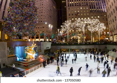 Skating Rink In City Images Stock Photos Vectors Shutterstock