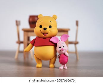 New York, USA - March 30, 2020: Winnie The Pooh And Piglet Come Out To Say Hello With Everyone.
