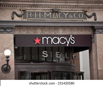 NEW YORK, USA - NOVEMBER 13th, 2014: Macy's In New York City Signage On The Storefront Of The Chain's Premier Store.