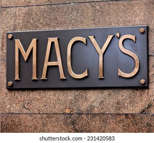 NEW YORK, USA - NOVEMBER 13th, 2014: Macy's In New York City Signage On The Storefront Of The Chain's Premier Store.