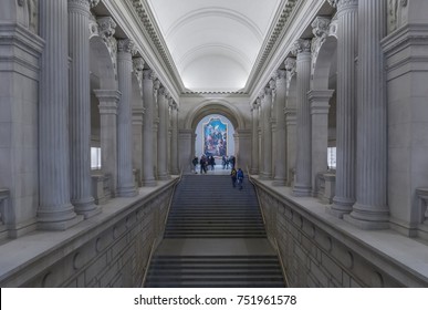 NEW YORK, USA - OCTOBER 2017: People Entering Stunning Metropolitan Museum Of Art By Stairs. 