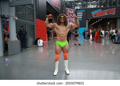 New York, New York - USA – October 9, 2021: The Ultimate Warrior Flexes Muscle At The New York Comic Con 2021 At The Jacob Javits Center On Oct. 9, 2021 In New York City. 

