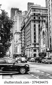 NEW YORK, USA - SEP 22, 2015: Architecture Of The Eighth Avenue (Manhattan). 8 Avenue Begins In The West Village Neighborhood At Abingdon Square