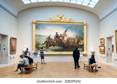 NEW YORK, USA - SEP 25, 2015: Picture Gallery In The Metropolitan Museum Of Art (the Met), The Largest Art Museum In The United States Of America