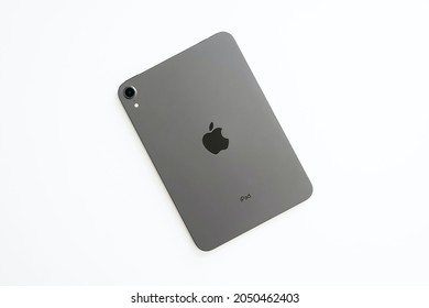 New York, USA - September 14, 2021 : Latest Apple Product, Iphone 12 And 13 Pro Max Same As Ipad Mini 6 On White Backgroud