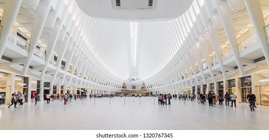 NEW YORK, USA - September 26, 2018: THE OCULUS. The Oculus Transportation Hub At New World Trade Center NYC Subway Station. Oculus, The Main Station House Interior View.
