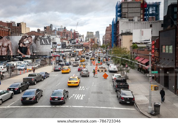 NEW YORK, USA\
- SEPTEMBER 30, 2009: 10th avenue from Highline, Meatpacking\
district, Manhattan, New\
York.