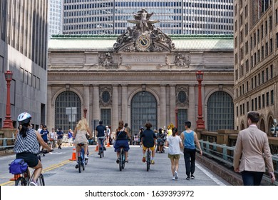 New York, USA-August 17, 2019: Grand Central Station On Summer Street Day In August. Summer Streets Is An Annual Celebration Of New York City's Most Valuable Public Space.