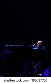 NEW YORK-APR 3: Singer/songwriter Billy Joel Performs In Concert At Madison Square Garden On April 3, 2015 In New York City.