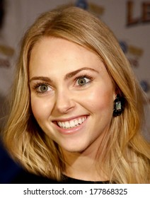 New Yorkfeb 20 Actress Annasophia Robb Stock Photo 177868325 | Shutterstock