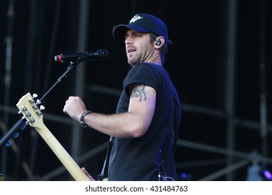 NEW YORK-JUN 26: Country Musician Canaan Smith Performs Onstage At The 2015 FarmBorough Festival - Day 1 At Randall's Island On June 26, 2015 In New York City.