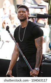 NEW YORK-MAY 18: Singer Usher Performs On The Today Show Concert Series At Rockefeller Plaza On May 18, 2012 In New York City.