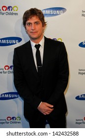 NEW YORK-MAY 29: Singer Rob Thomas Attends The Samsung Hope For Children Gala At Cipriani Wall Street On June 11, 2013 In New York City. 