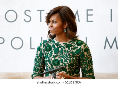 NEW YORK-MAY 5: First Lady Of The United States Michelle Obama At The Anna Wintour Costume Center Grand Opening At The Metropolitan Museum Of Art On May 5, 2014 In New York City.